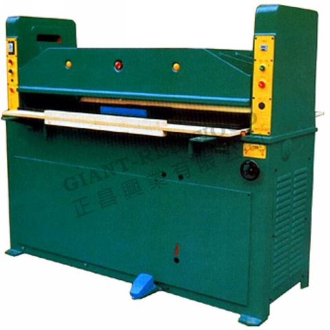 RW-013高速油壓裁斷機